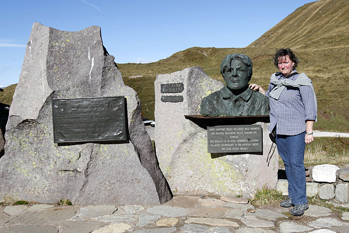 Büste des Dichters Alfredo Paluselli (1900-1969)