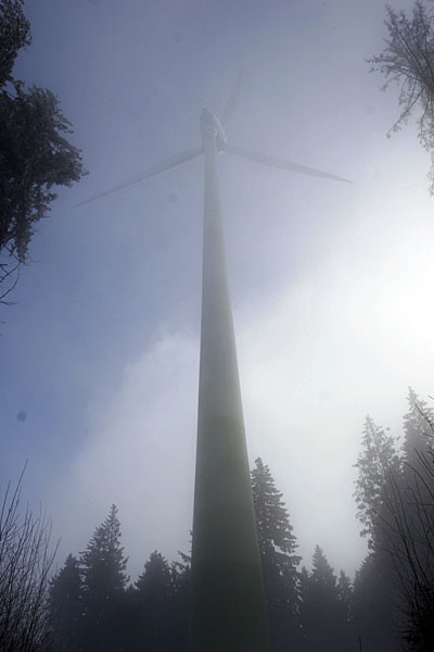 Bei den Windrädern auf dem Rosskopf