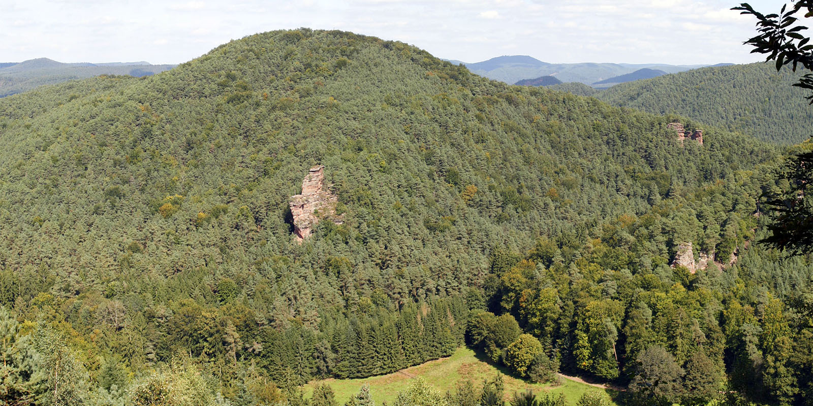 Die typischen Sandsteinfelsen der Region