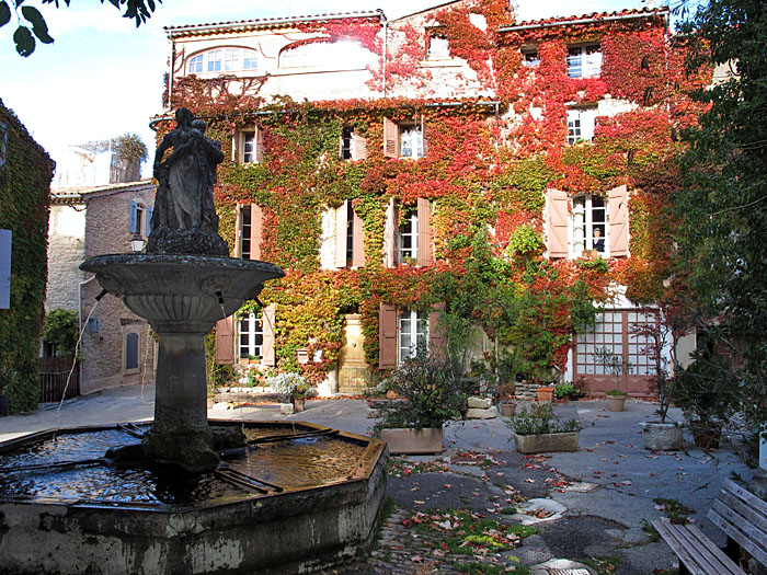 Brunnen in Saignon