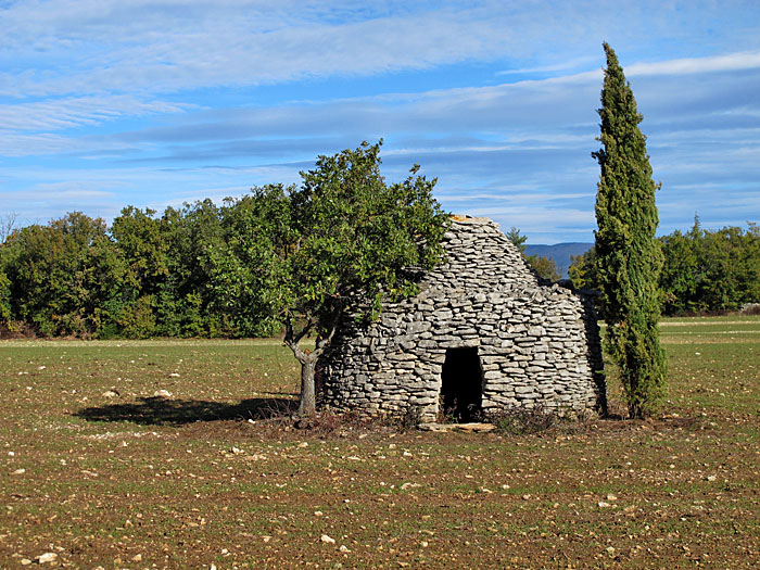 Steinhaus mit mir derzeit noch unbekanntem Zweck