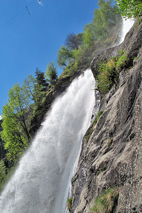 Da rauscht das Wasser runter