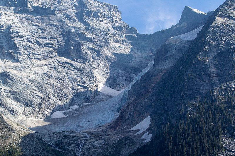 ... und lassen ihr Schmelzwasser ...