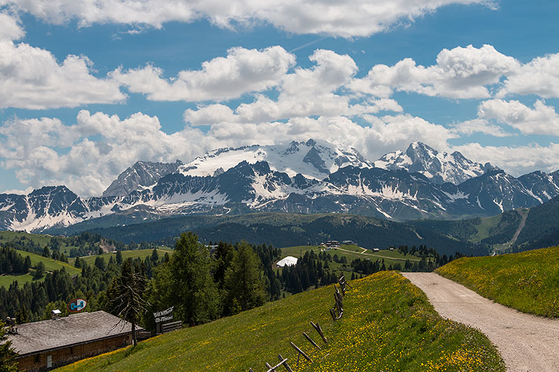 ... tolle Berglandschaften ...