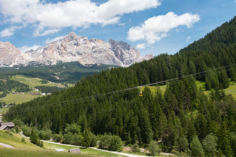 Nach der heutigen Radtour, fahren wir mit der Seilbahn zum Piz La Ila hinauf