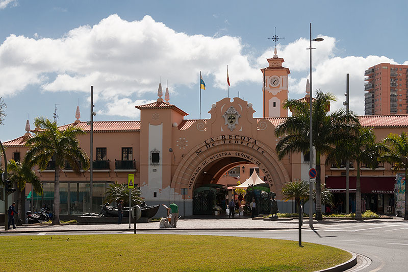 Der "Afrikanische Markt" in Santa Cruz