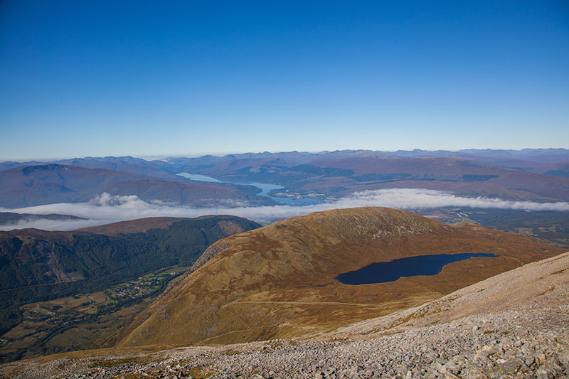 Blick über die umgebenden Gipfel