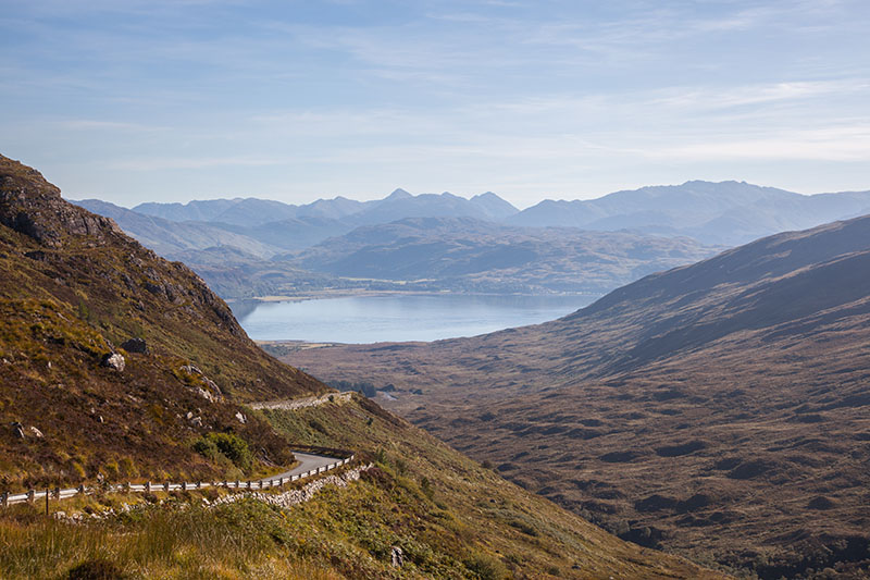 ... führt durch schöne Landschaften