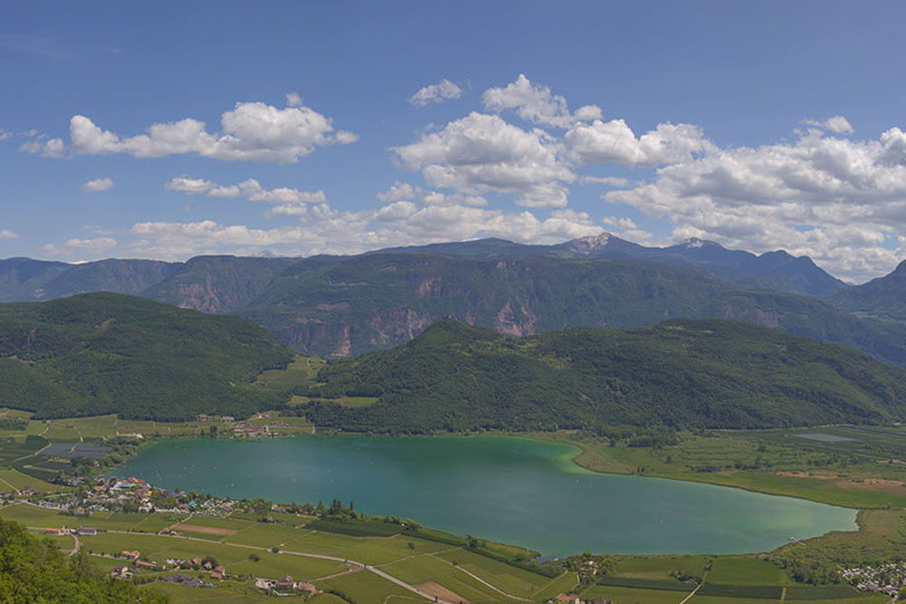 Blick von Altenburg über den Kalterer See
