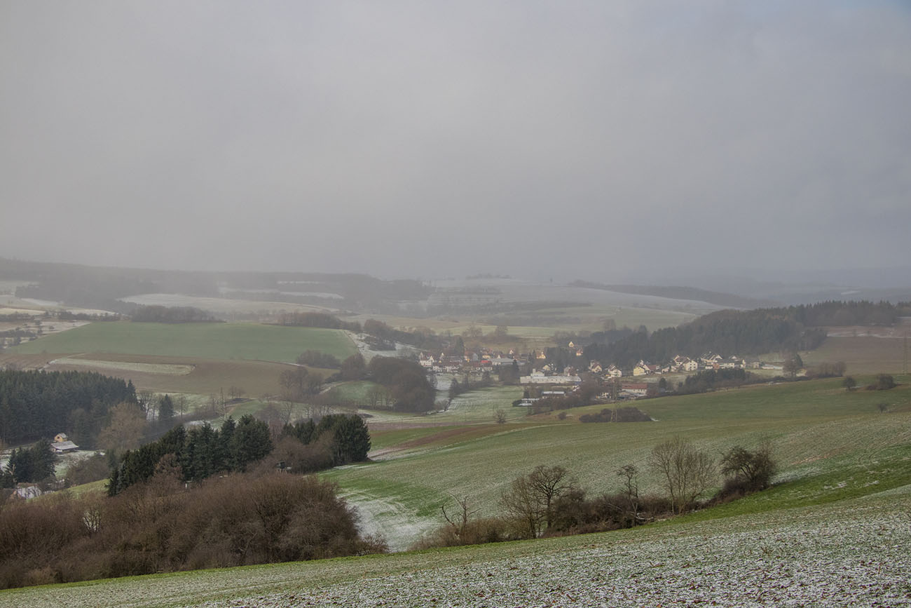 Nebel zieht über das Land 
