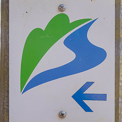 Kennzeichnung der Premiumwanderwegs "Blies-Grenz-Weg"