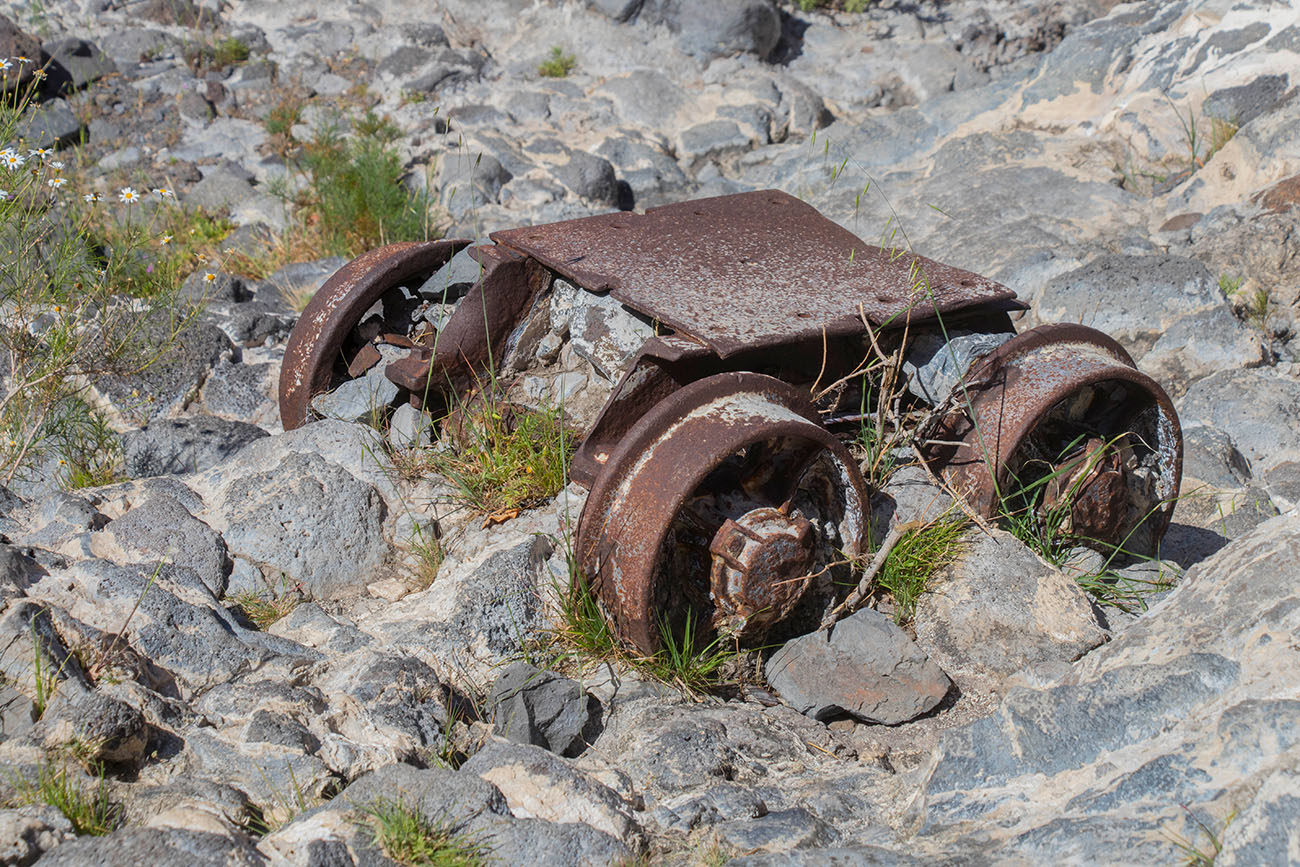 ... liegen unterhalb des Ausgangs 