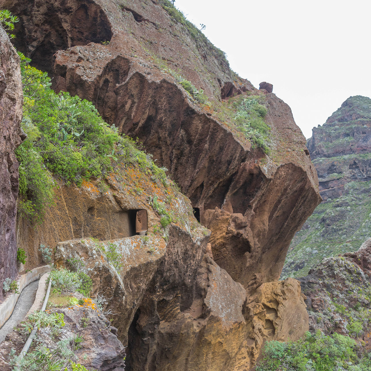 Nicht einfach hier einen Wasserkanal hinzubauen