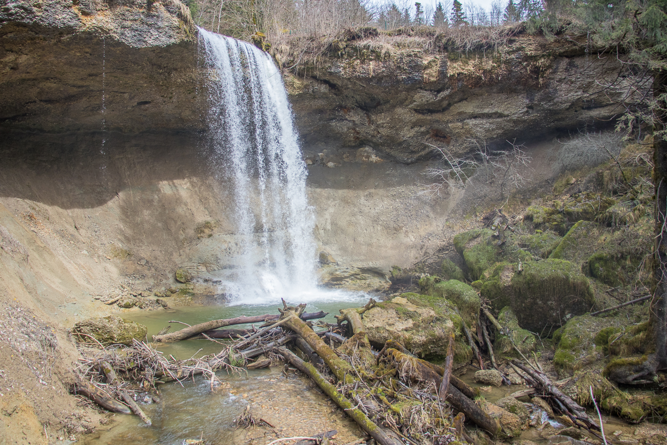 Bei den Scheidegger Wasserfällen
