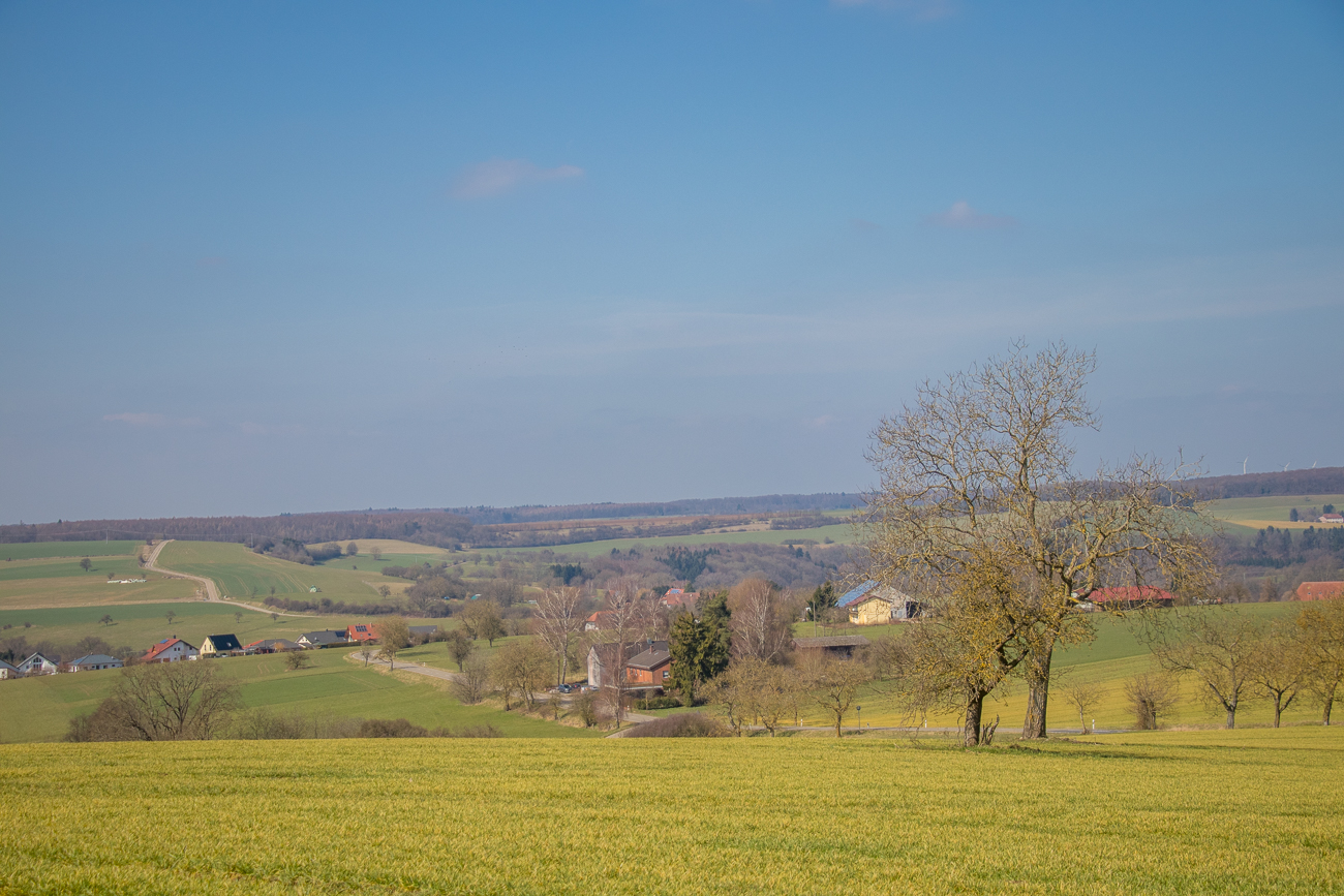 Hügellandschaft im Grenzgebiet