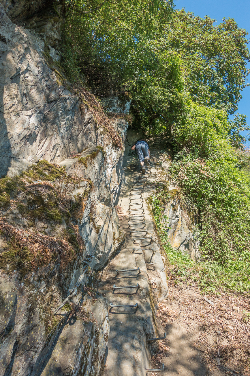 Auf diesen Tritten geht es dann hoch hinaus