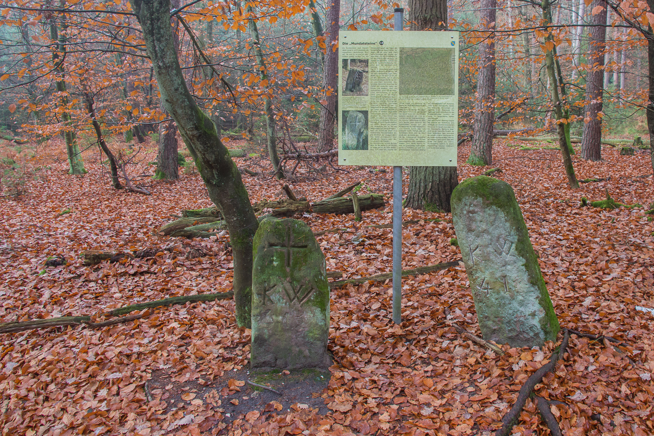 Die "Mundatsteine" ...