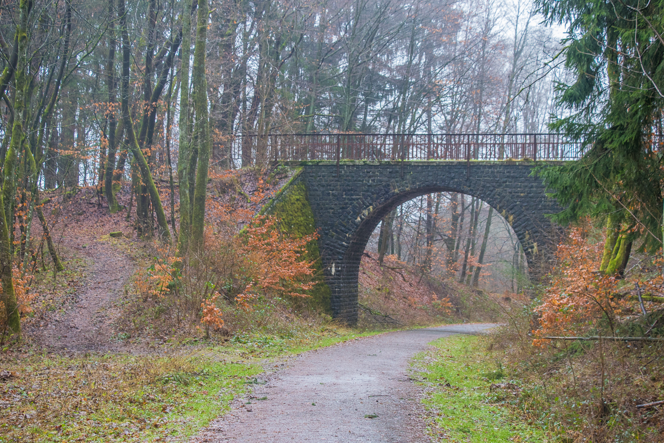 Eine von mehreren alten Brücken 