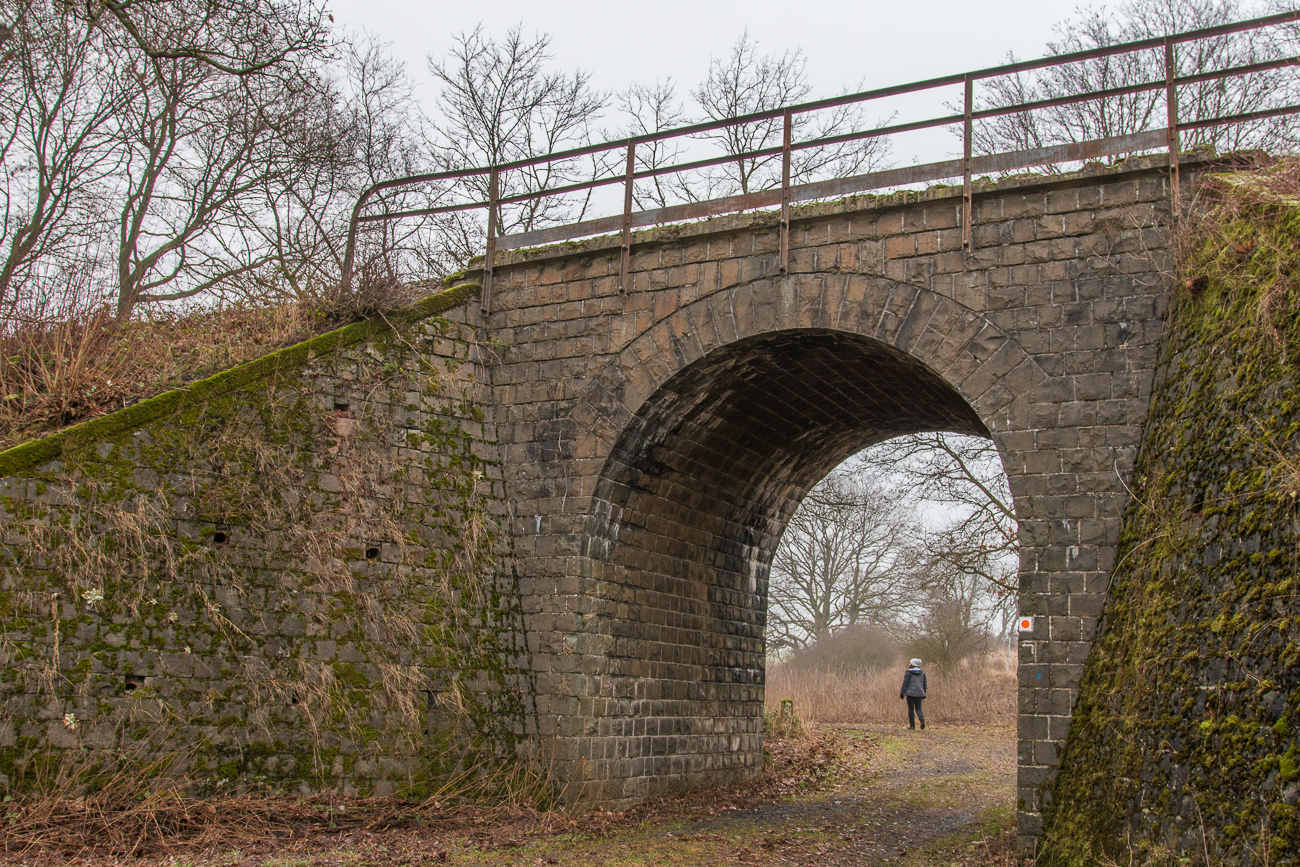 Eisenbahnbrücke ...