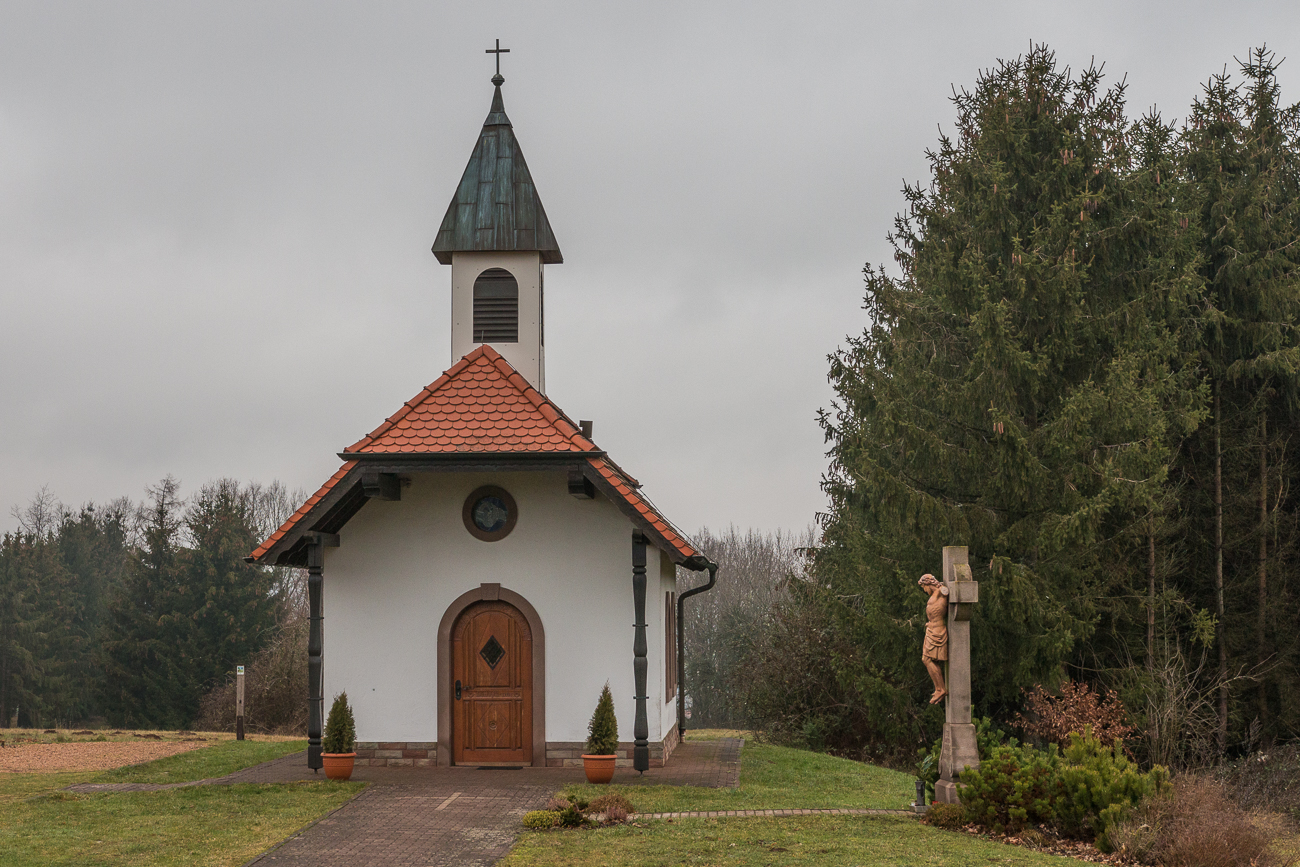 Kapelle von außen ...
