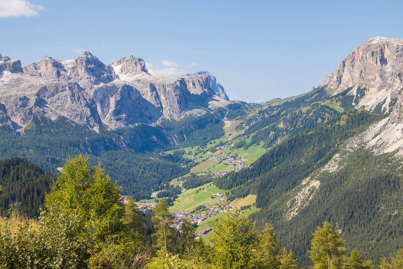 Blick zum Grödner Joch
