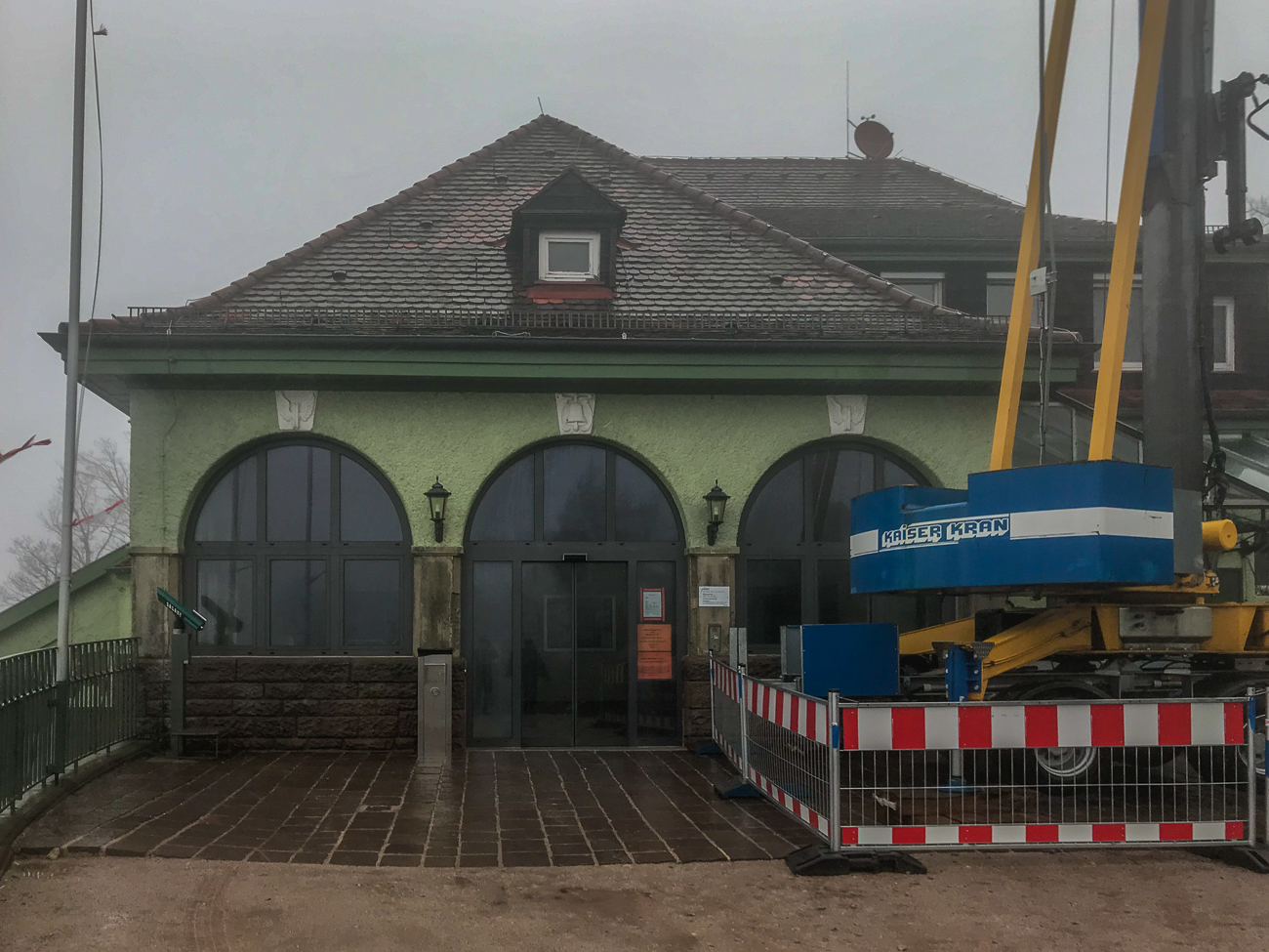 Auf dem Merkurberg, die Merkurbahn wird gerade renoviert