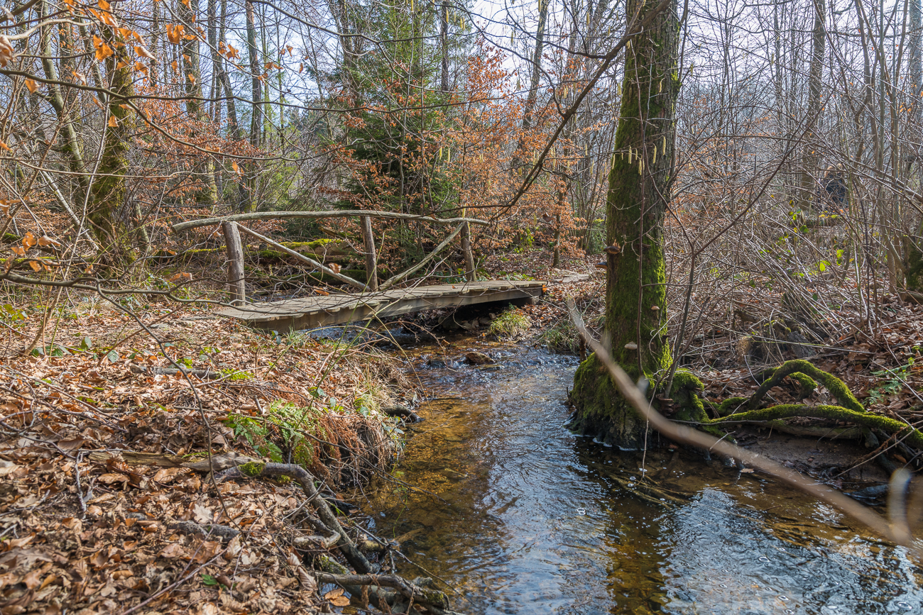 Brücke über den Gipsmühlbach