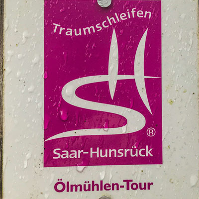 Kennzeichnung der Traumschleife Ölmühlen-Tour