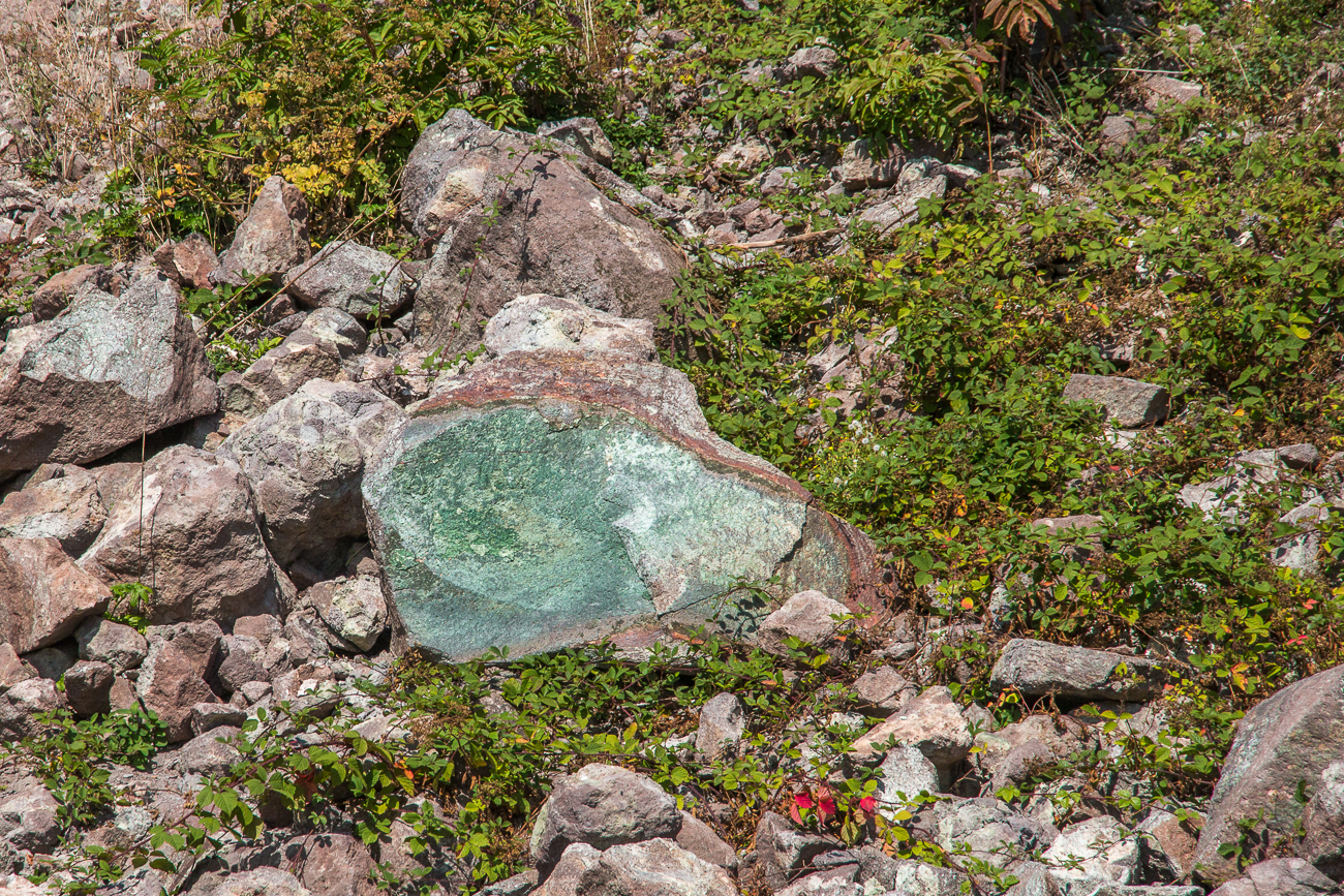 Achat oder normaler Stein mit Kupferanteilen?