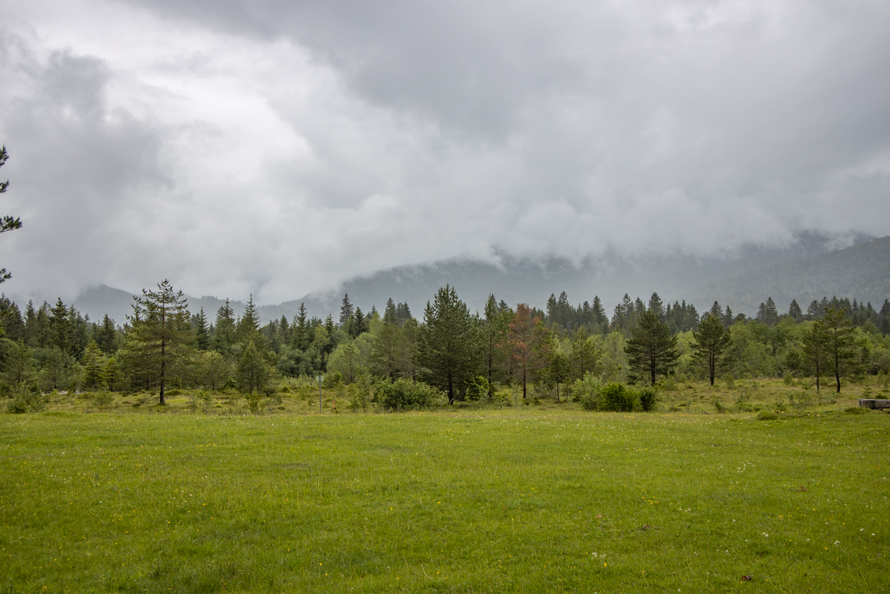 Regenwolken über dem Tal