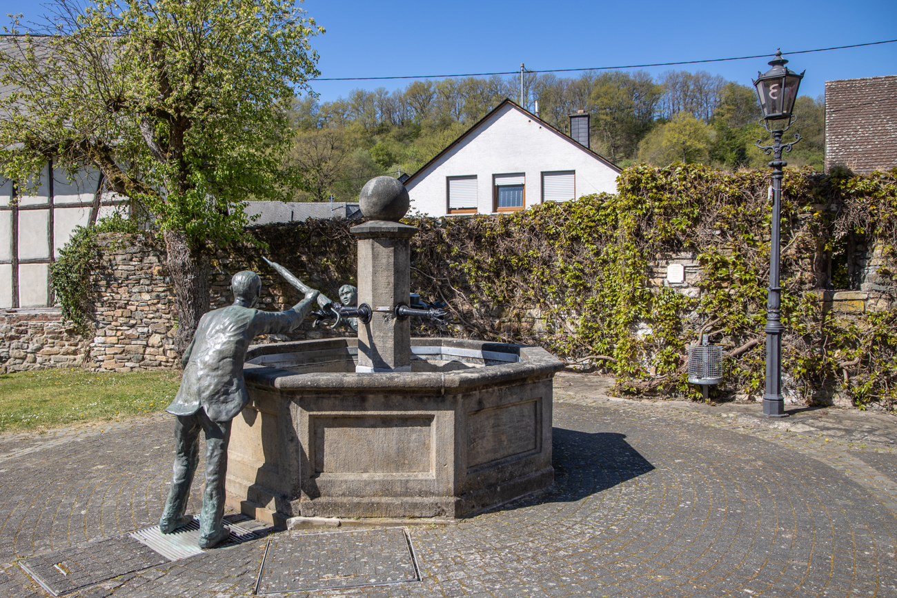 Hankelbrunnen bei der Kirchpforte
