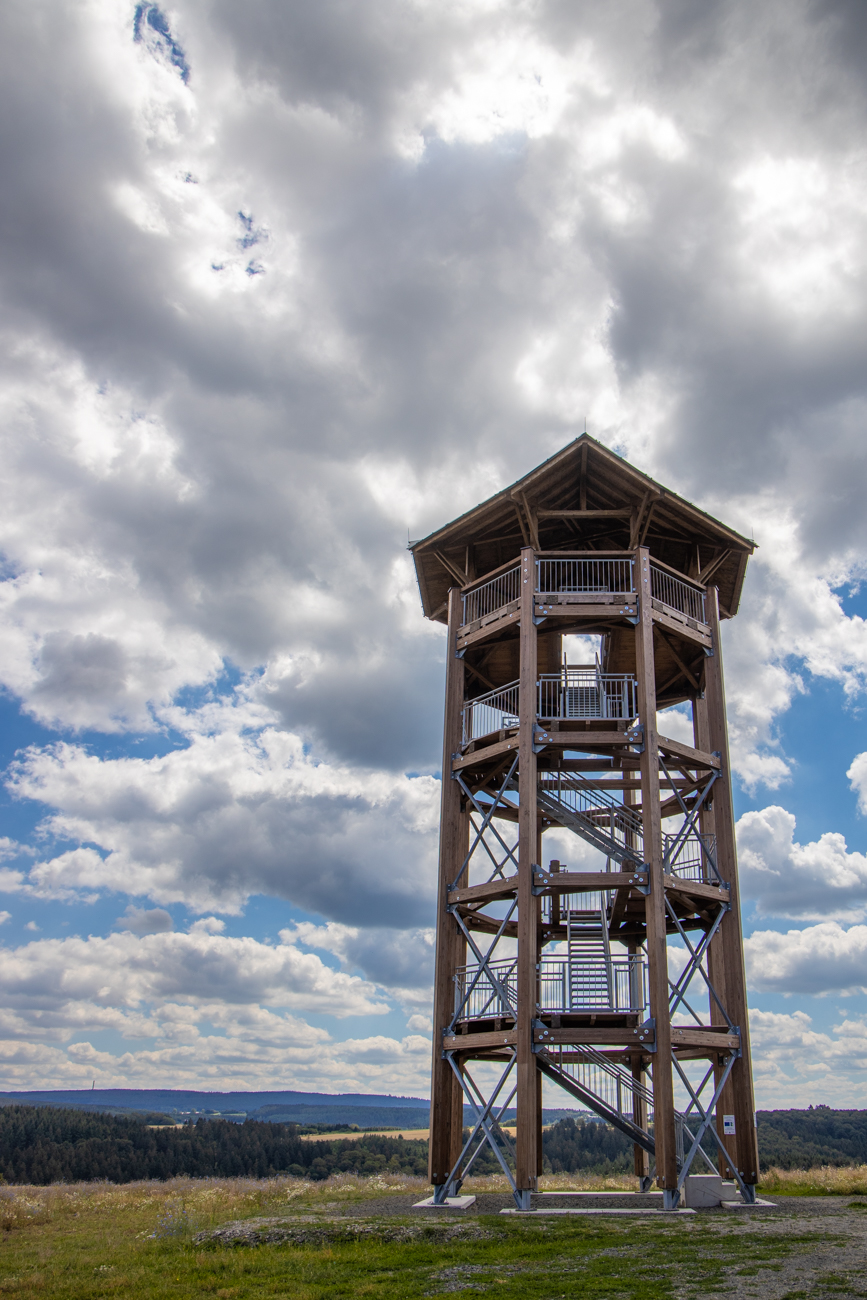 ... den Turm "Nationalparkblick" bei Rascheid