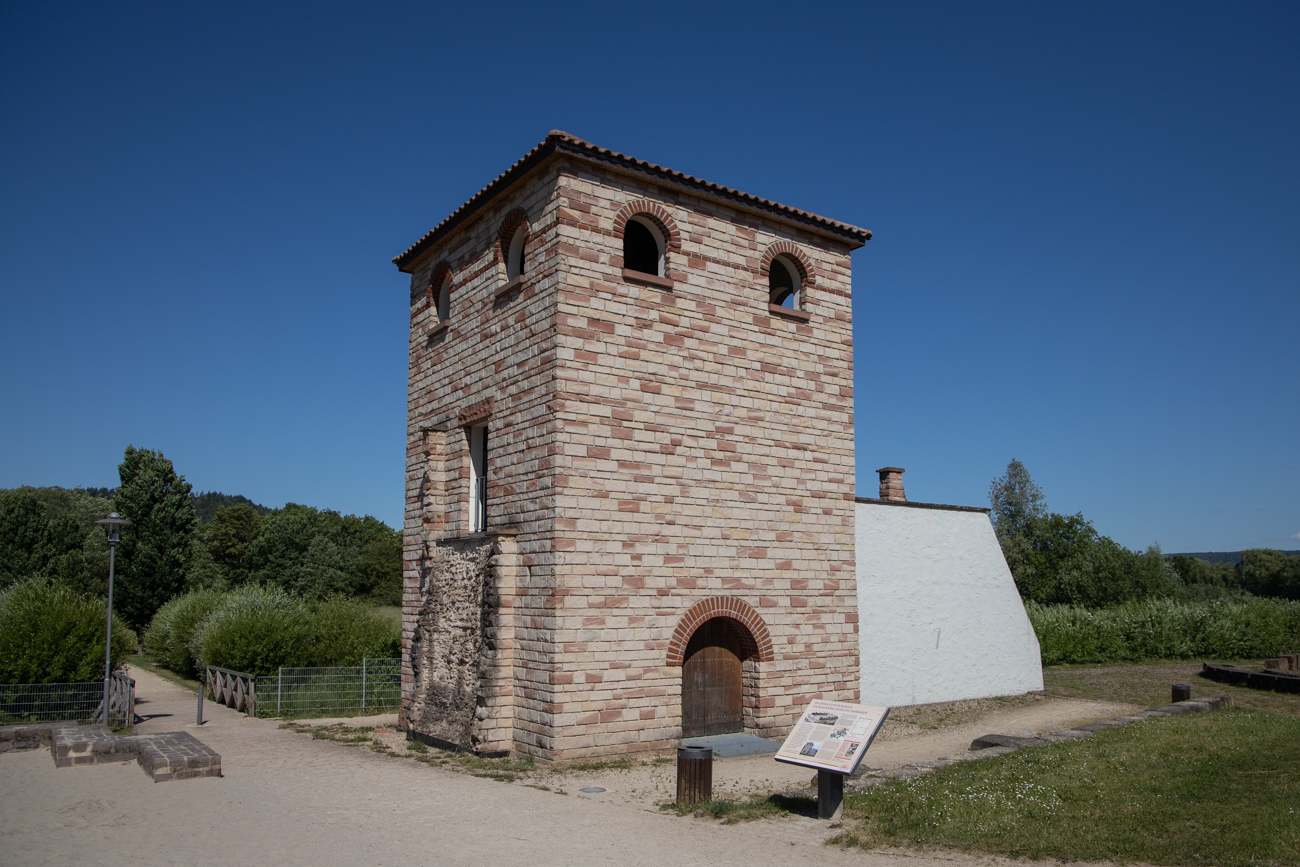 Kastellturm Römerpark Pachten