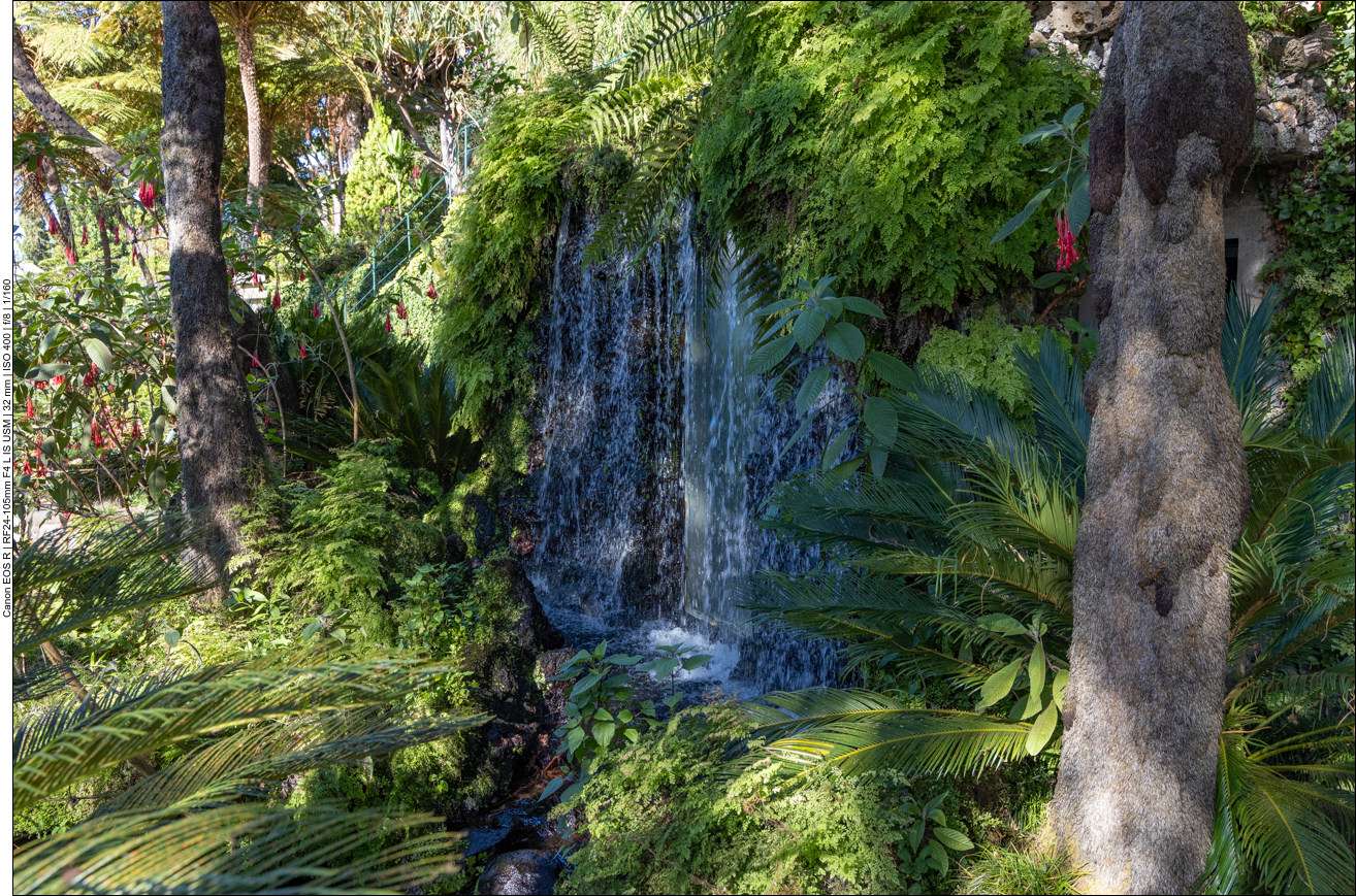 Versteckter Wasserfall