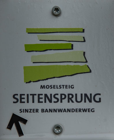 Kennzeichnung des Sinzer Bannwanderwegs