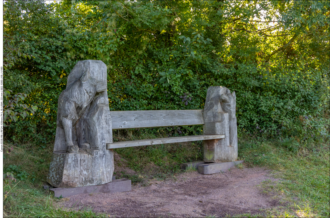 Nochmal Wolfschnitzereien