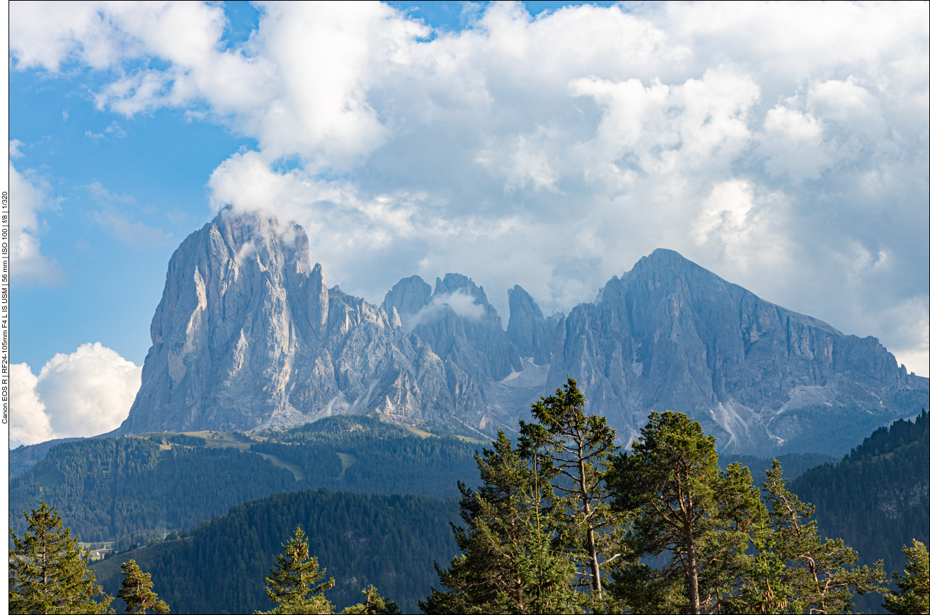 Von links nach rechts: Langkofel, Grohmannspitze und Plattkofel