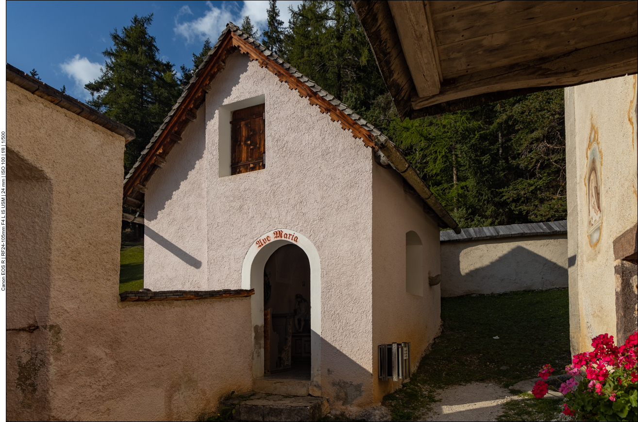 Kapelle an der Kirche