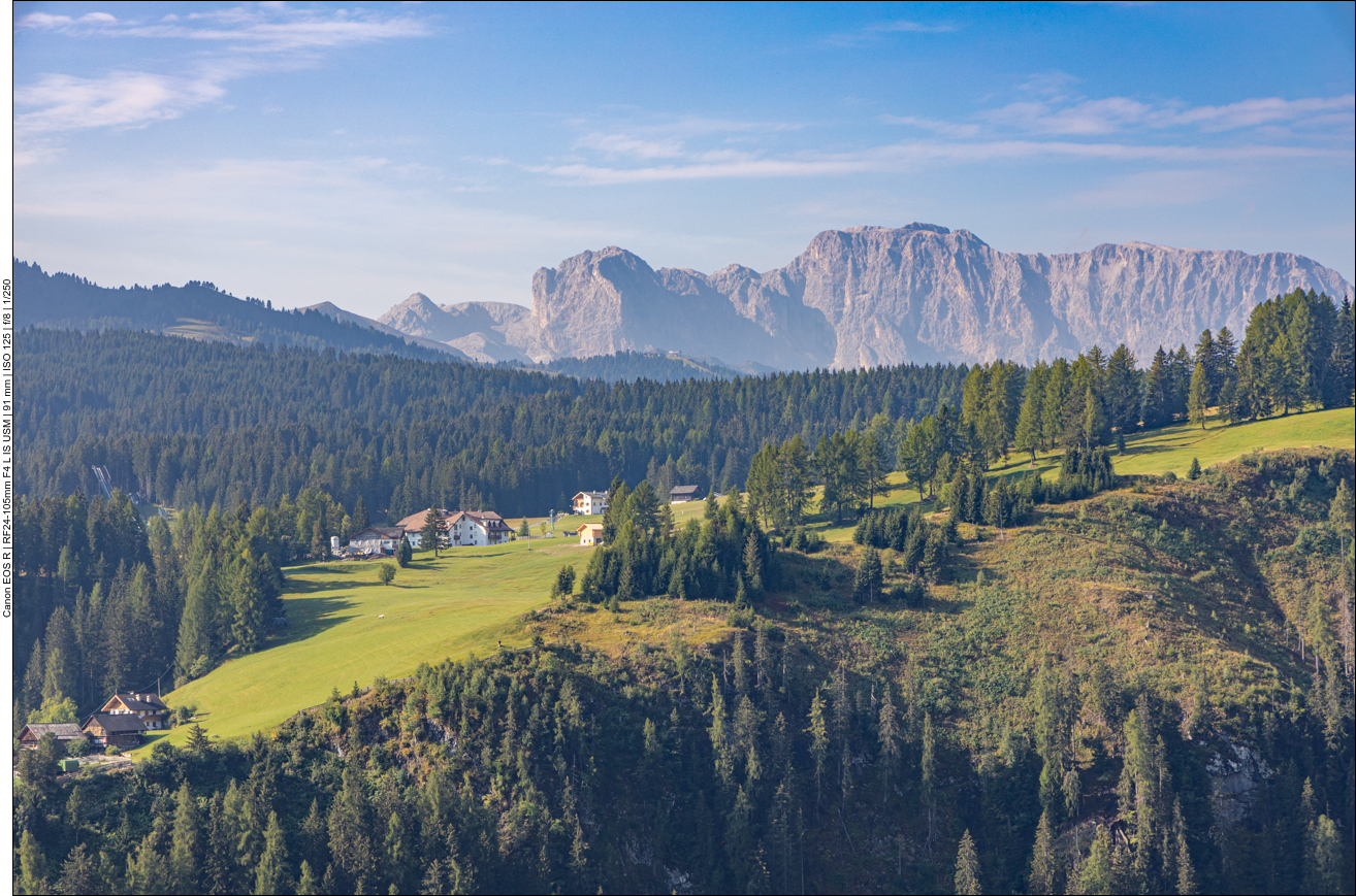 Ein kurzer Blick auf die gegenüberliegende Landschaft ...