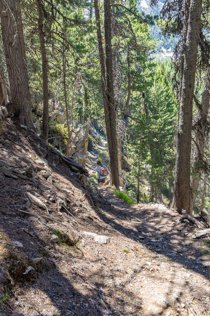 Nun geht es steil bergab ...