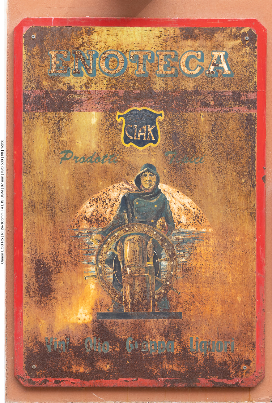 ... an den Hauswänden