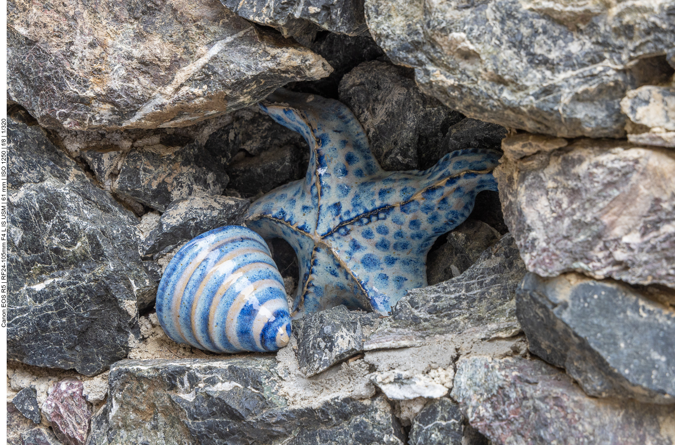 ... aus Keramik eingelassen