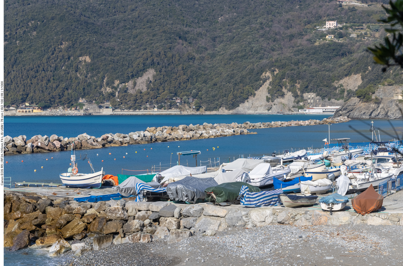 Der kleine Hafen von Moneglia