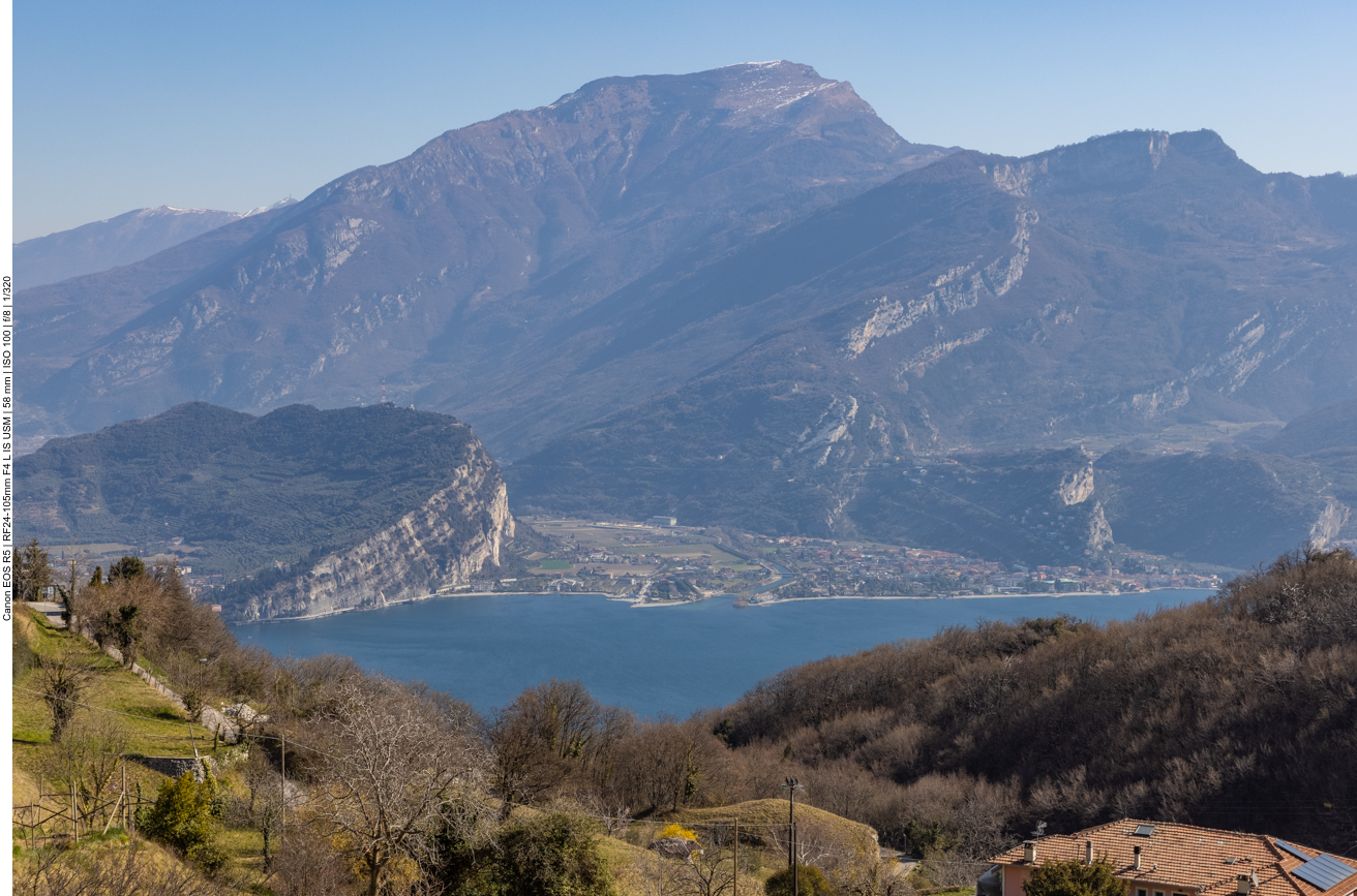 Wir starten die Wanderung in Pregasina, hoch über dem Gardasee