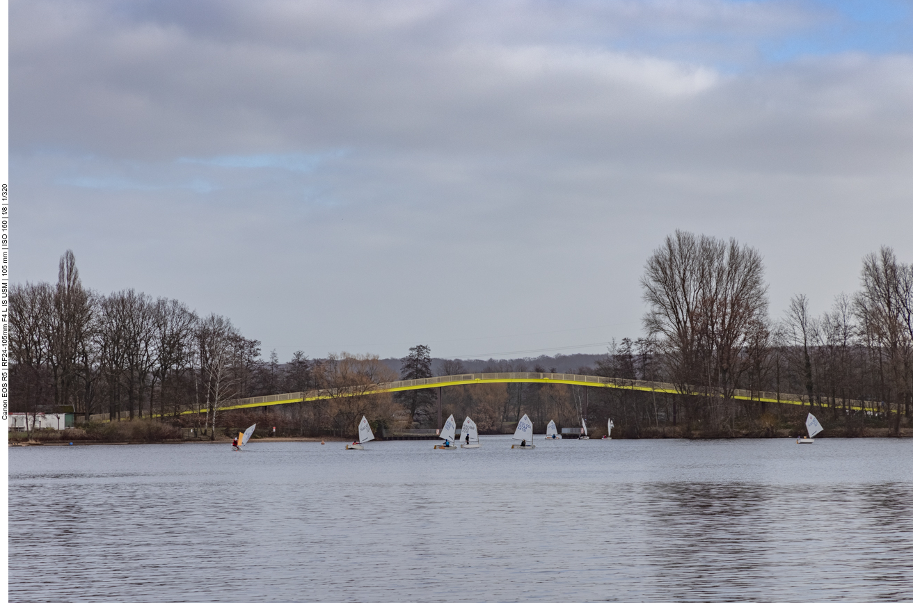 Optimisten vor dem "Stählernen Sonnenstrahl"