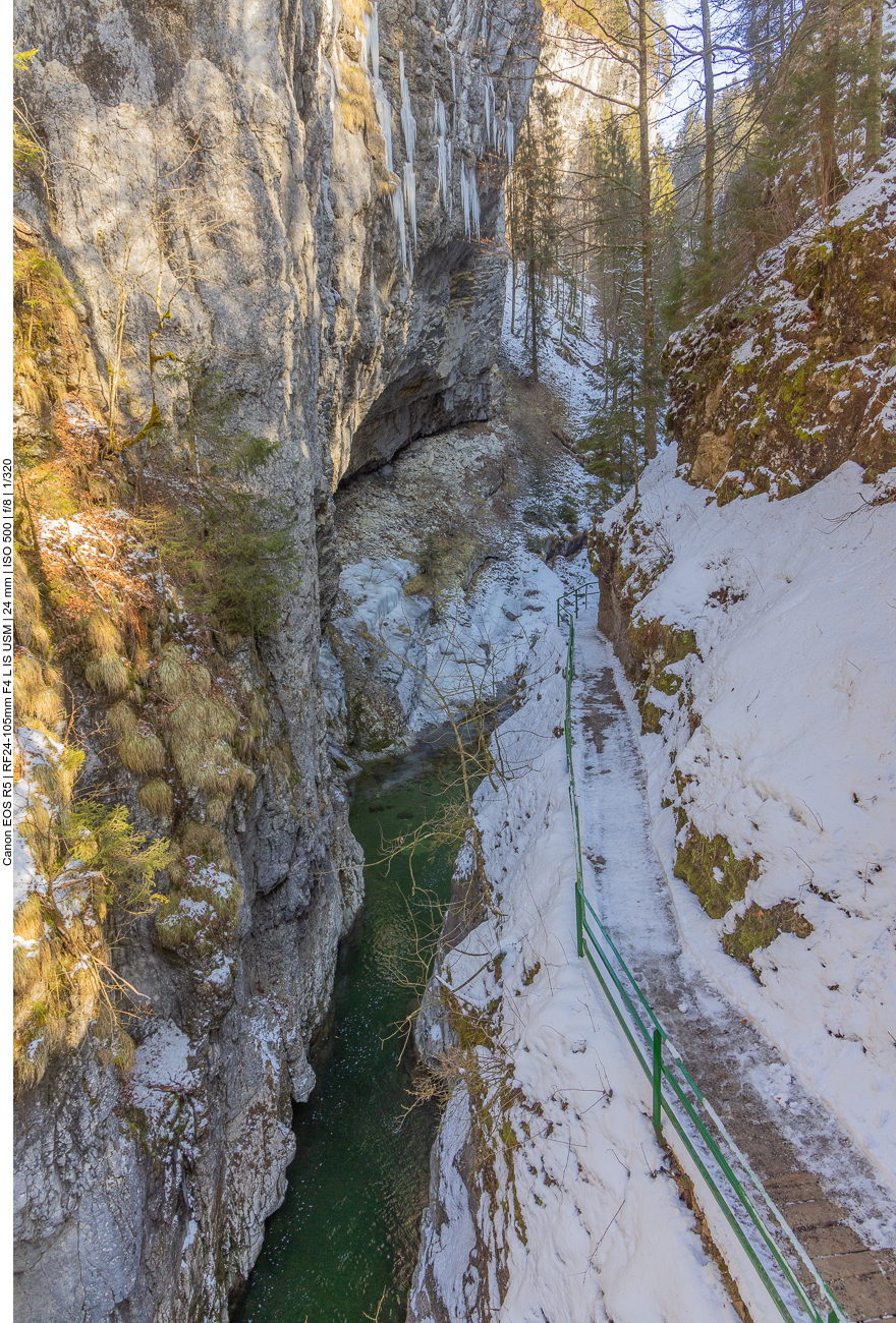 Weg in die Klamm 