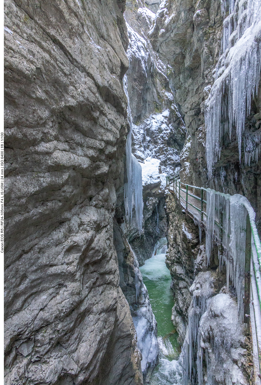 Der Breitenbach im engen Tal 