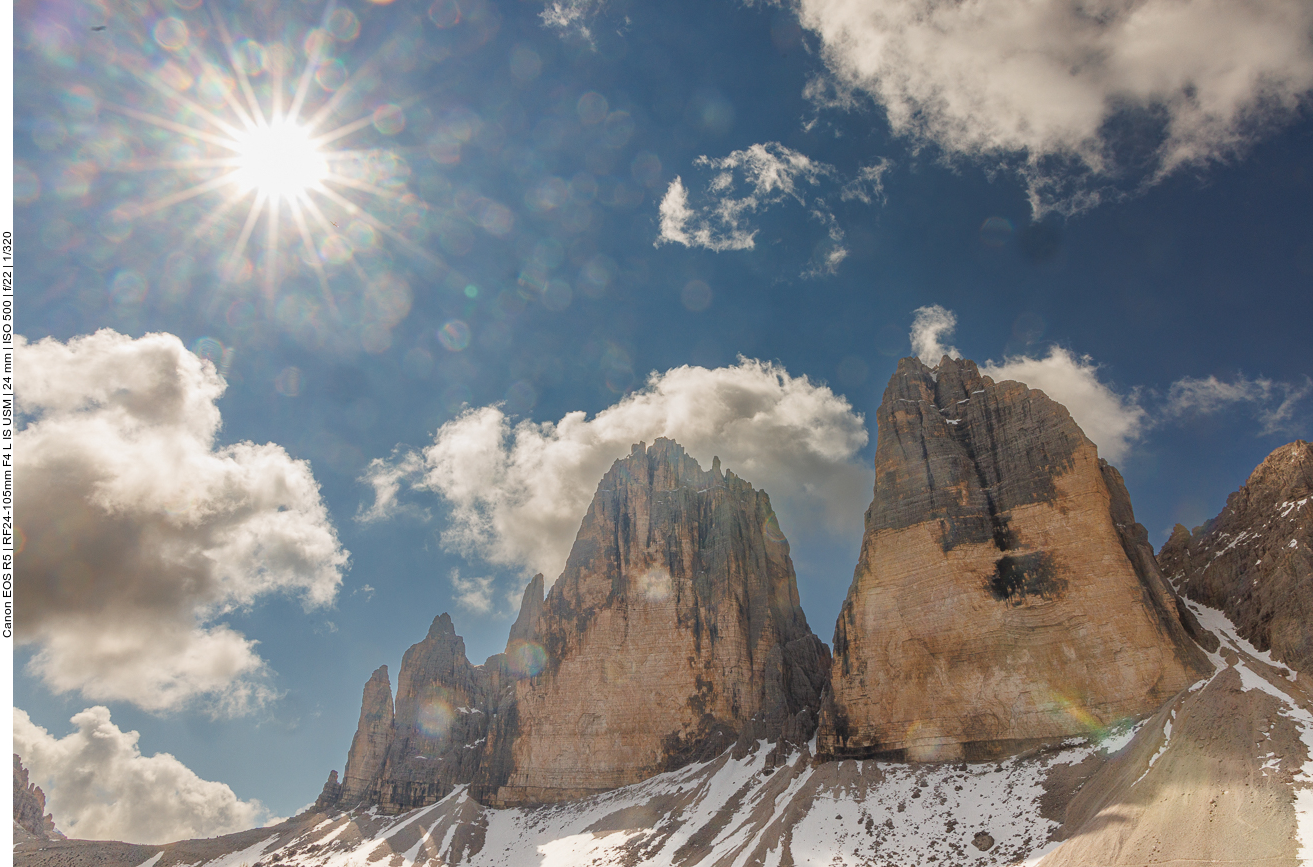 Drei Zinnen mit Sonnenstern 