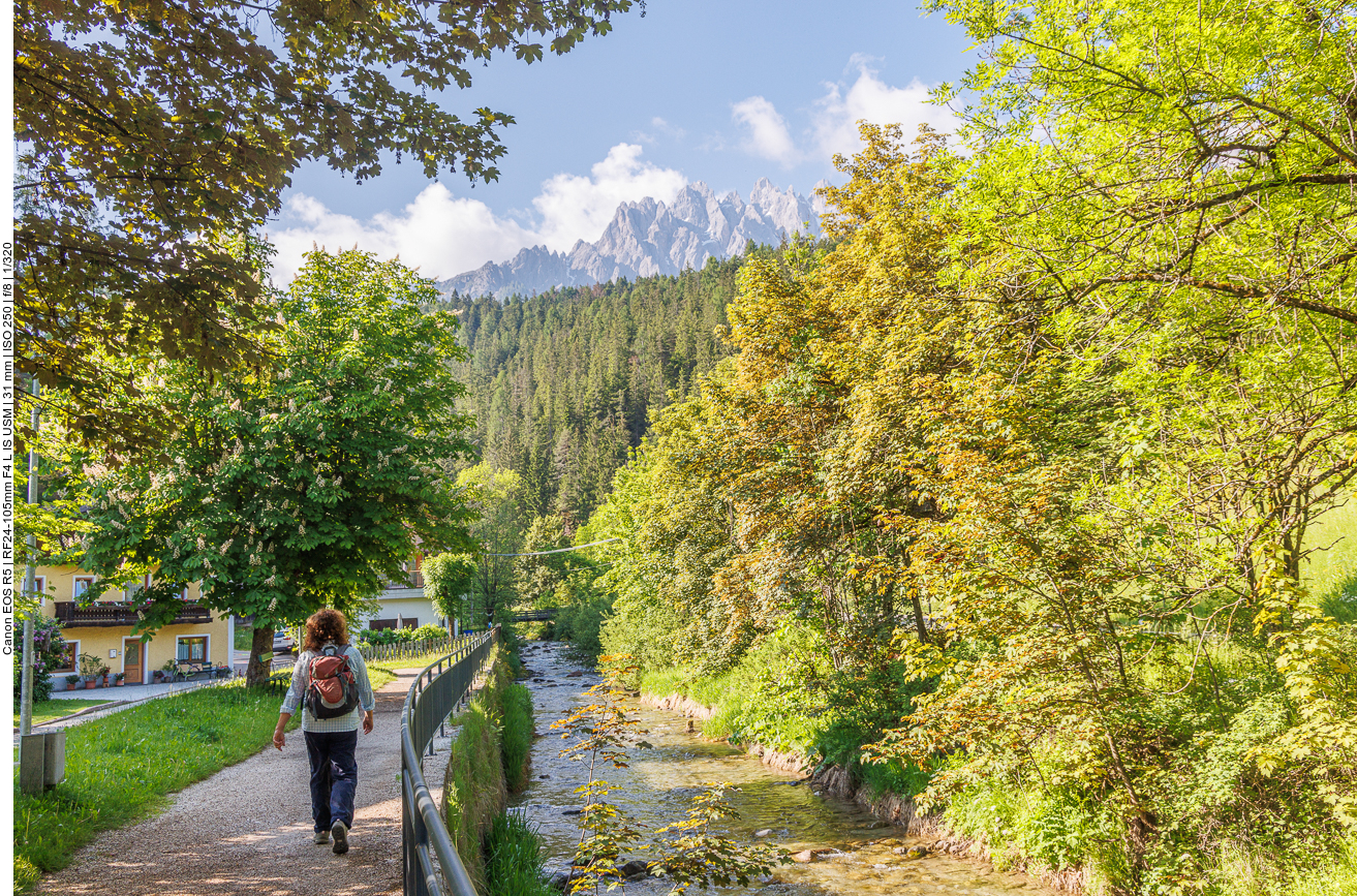 Wanderweg am Sextenbach 