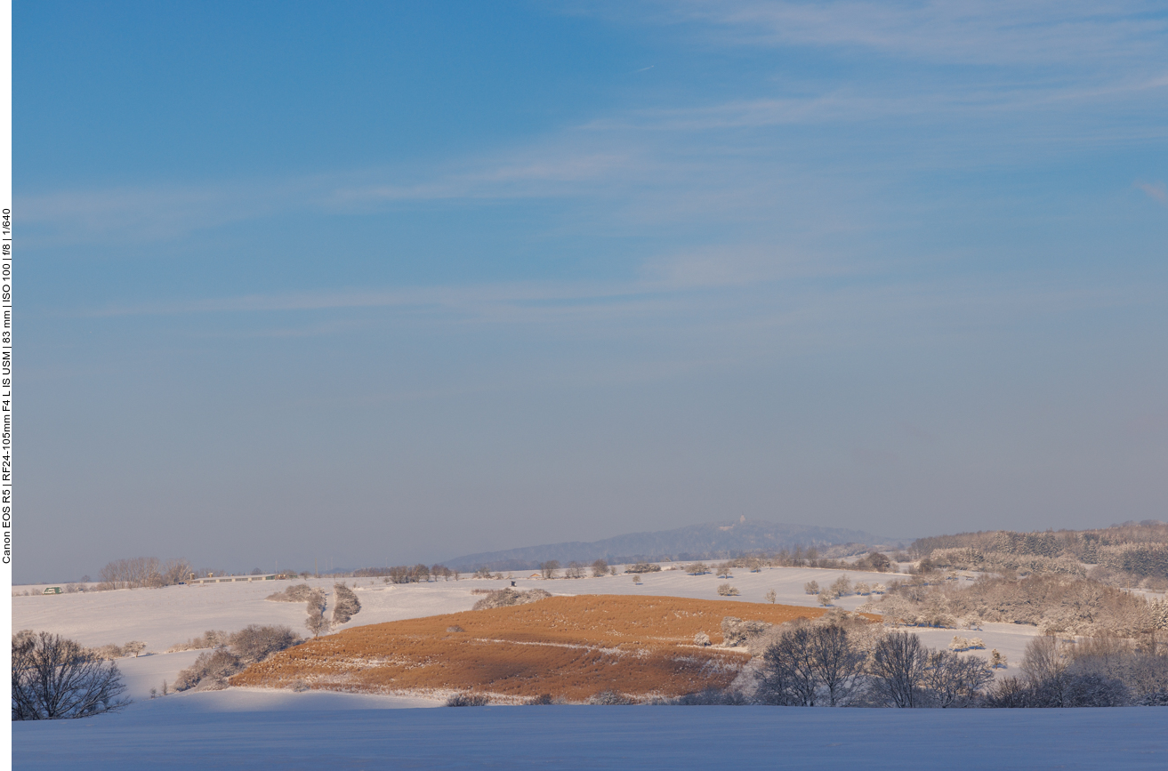 Blick in die Hügellandschaft